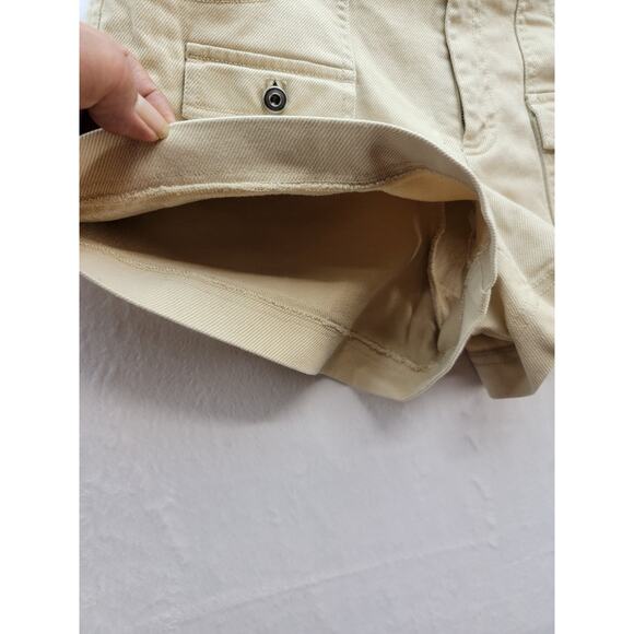 J. Crew Women's Khaki 3" Midrise Shorts Size 4 - Picture 9 of 11